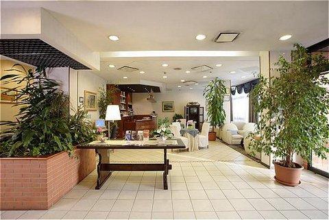 B&B Hotel Ferrara Hotel 3*