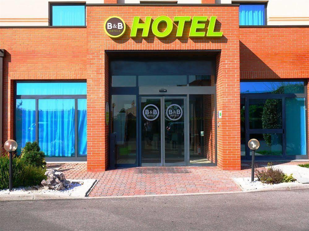 Hotel B&B Hotel Ferrara 3*